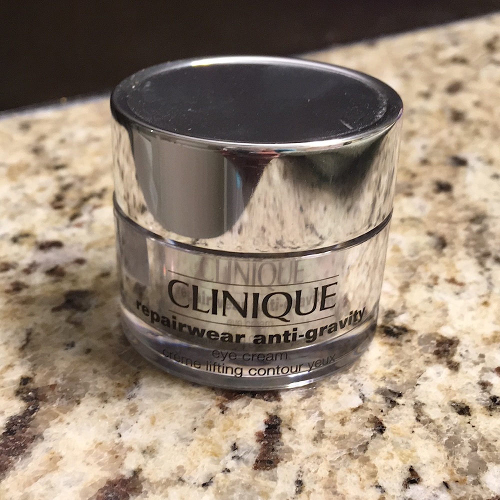 Clinique Repairwear Anti-Gravity Eye Cream